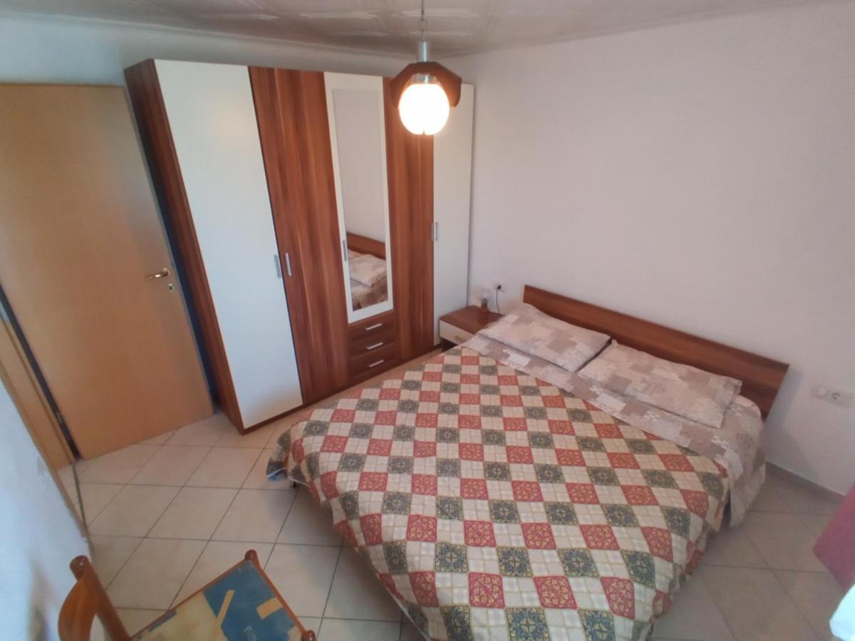 Apartment Mara Ankaran Ngoại thất bức ảnh
