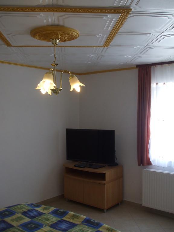 Apartment Mara Ankaran Phòng bức ảnh
